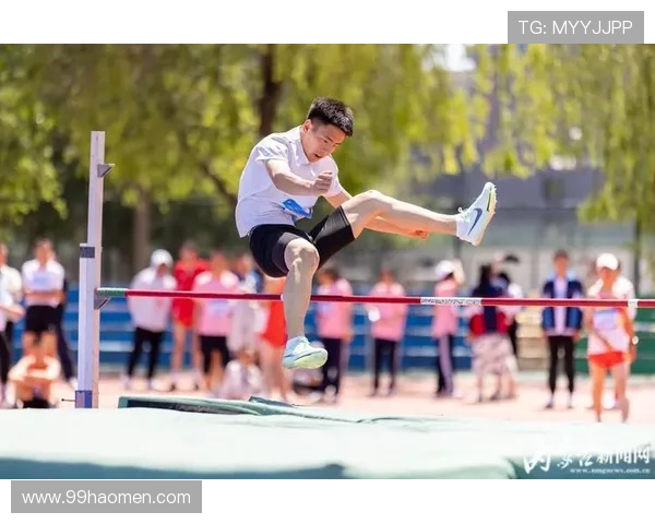 中学生跳高比赛：展现青春活力与竞技精神的盛会